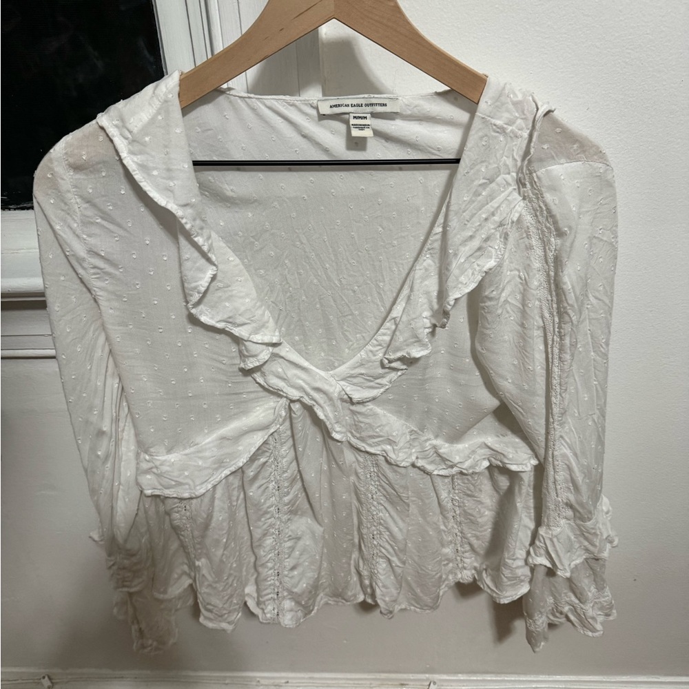 American Eagle white top